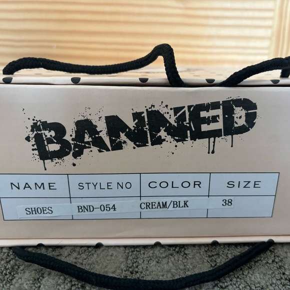 Parisian Girly Neutral Tan Cream French Bow Polka Dot Ankle Booties Banned EU 38 - Picture 6 of 6